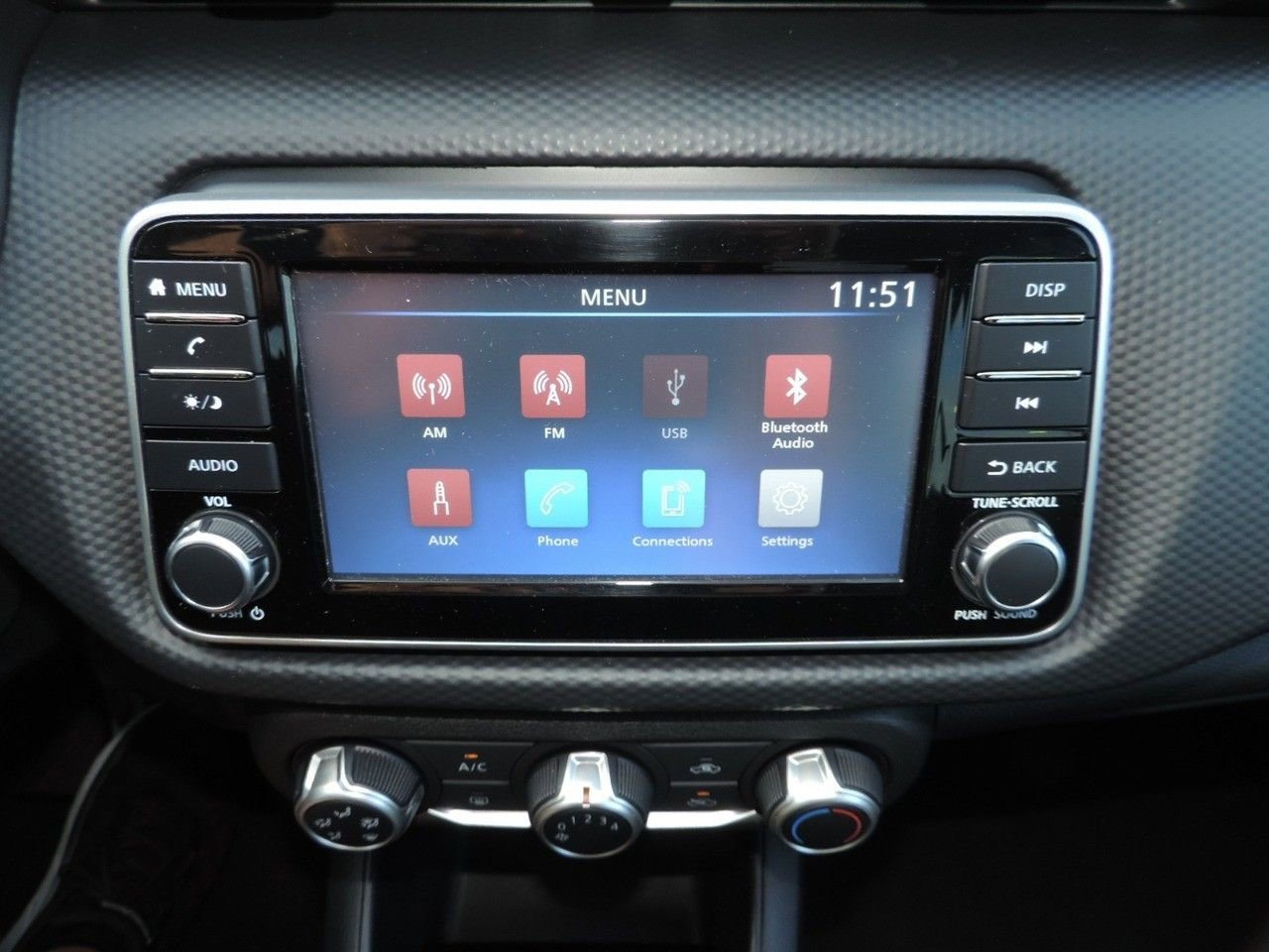Used 2021 Nissan Kicks S FWD image 20