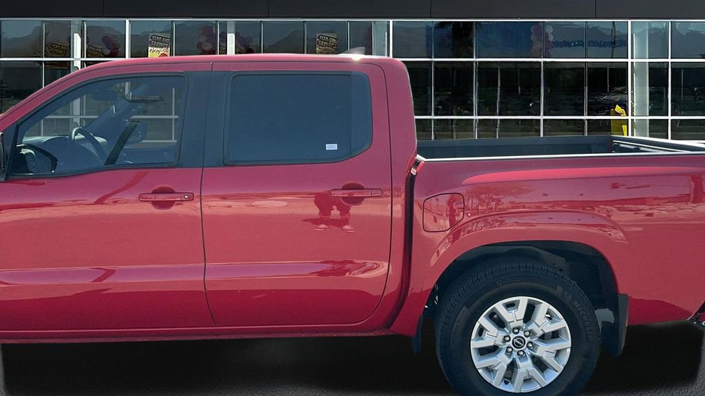 Used 2023 Nissan Frontier SV w/ Tow Package RWD image 4