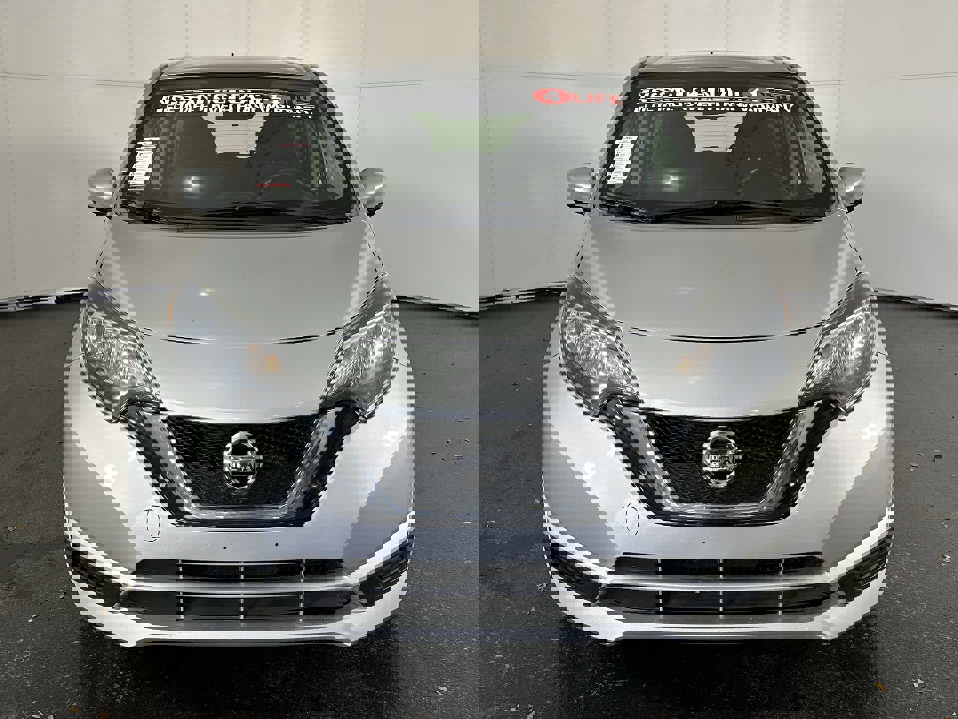 Used 2019 Nissan Versa Note SV image 4