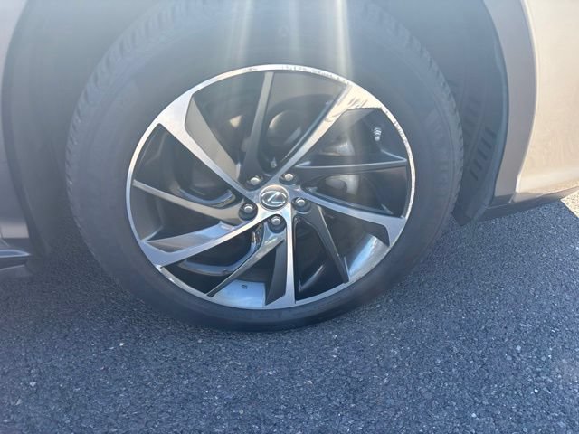Used 2017 Lexus RX 450h AWD w/ Luxury Package image 15