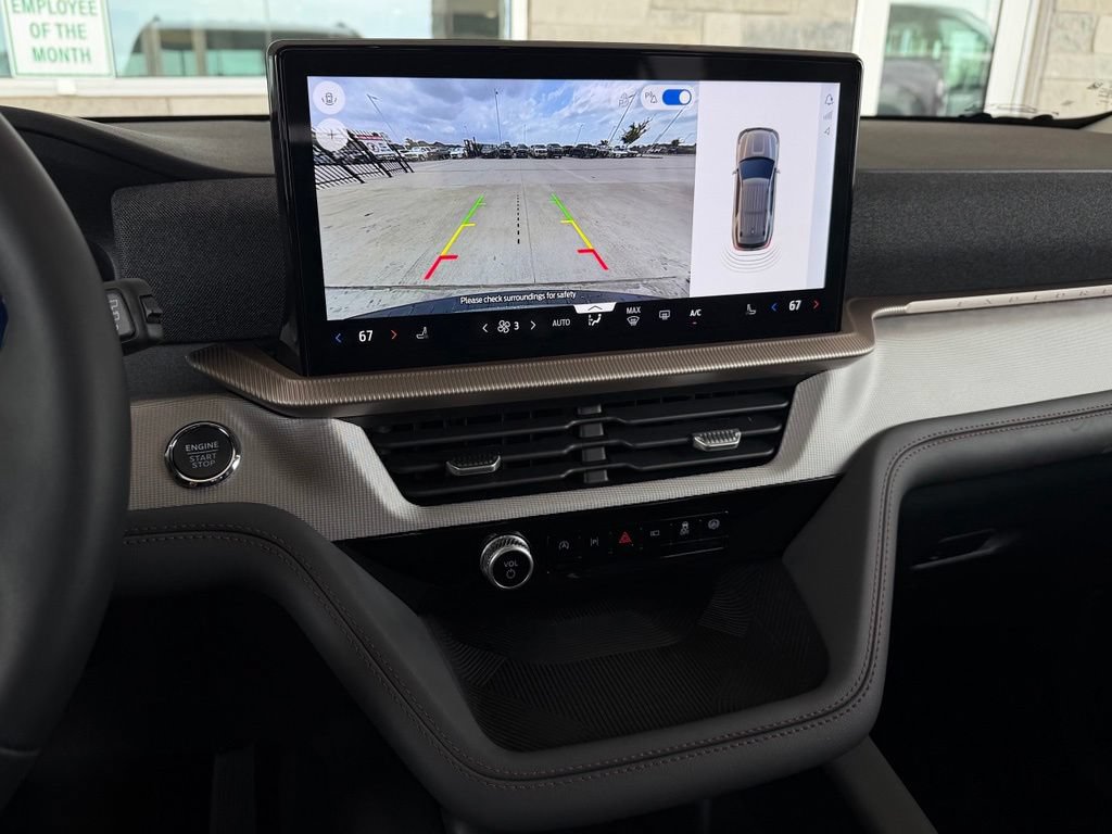 New 2026 Ford Explorer Active RWD image 8
