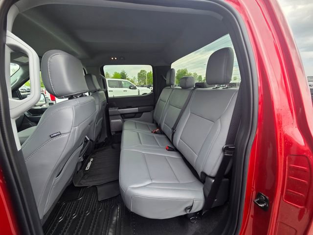 Used 2025 Ford F150 Lightning Flash AWD/4WD image 14