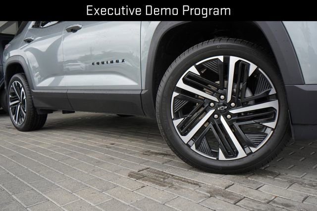 Used 2026 Chevrolet Equinox RS w/ Convenience Package III FWD image 10