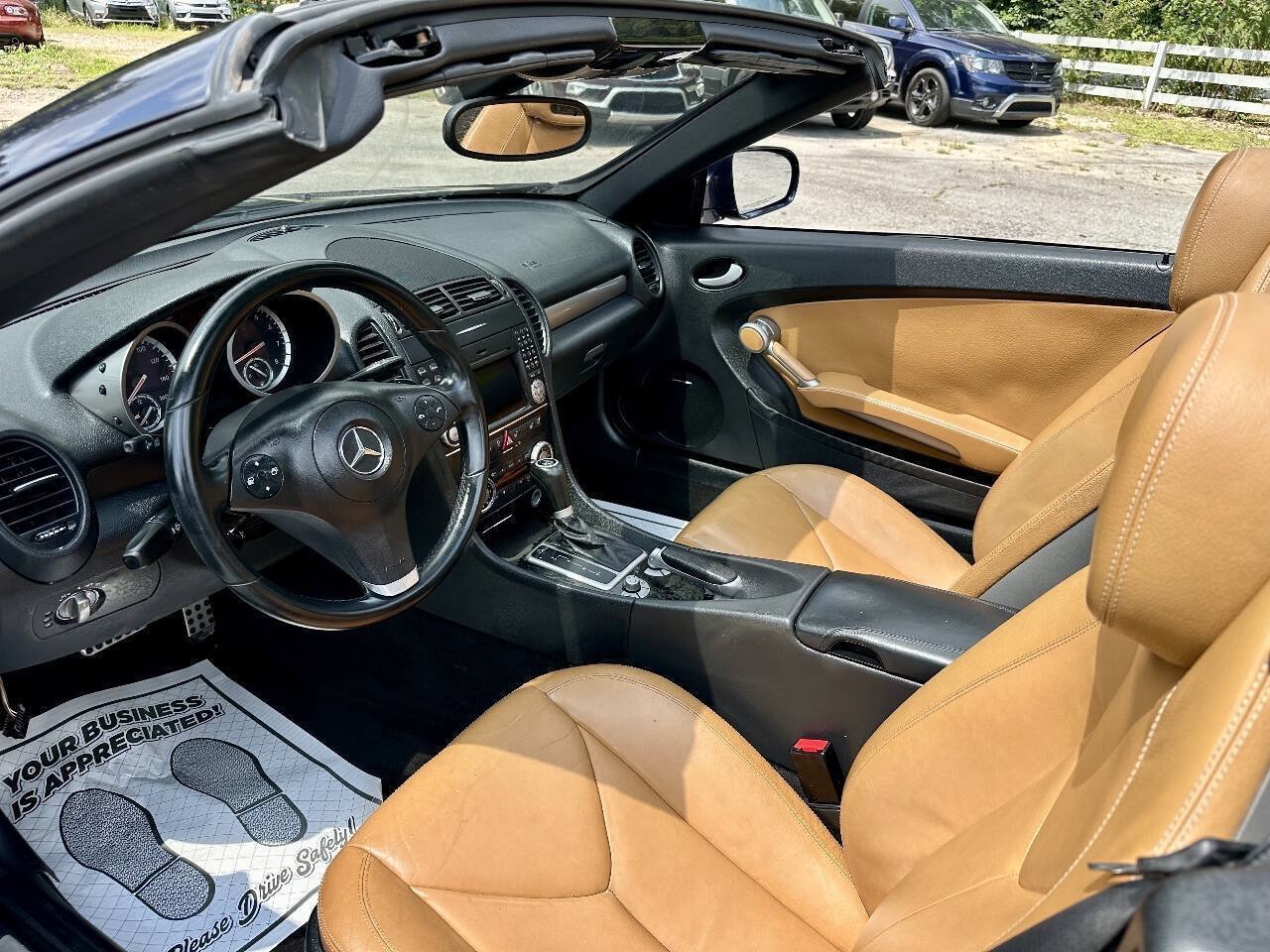 Used 2011 Mercedes-Benz SLK 350 w/ Multimedia Pkg image 29