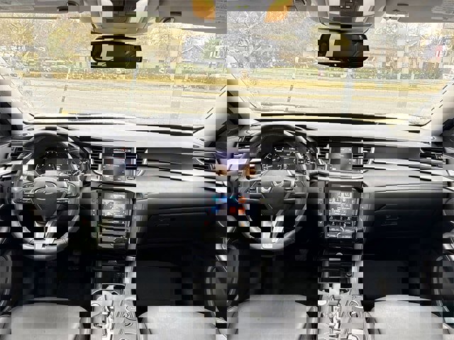 Used 2021 INFINITI QX50 Luxe image 22