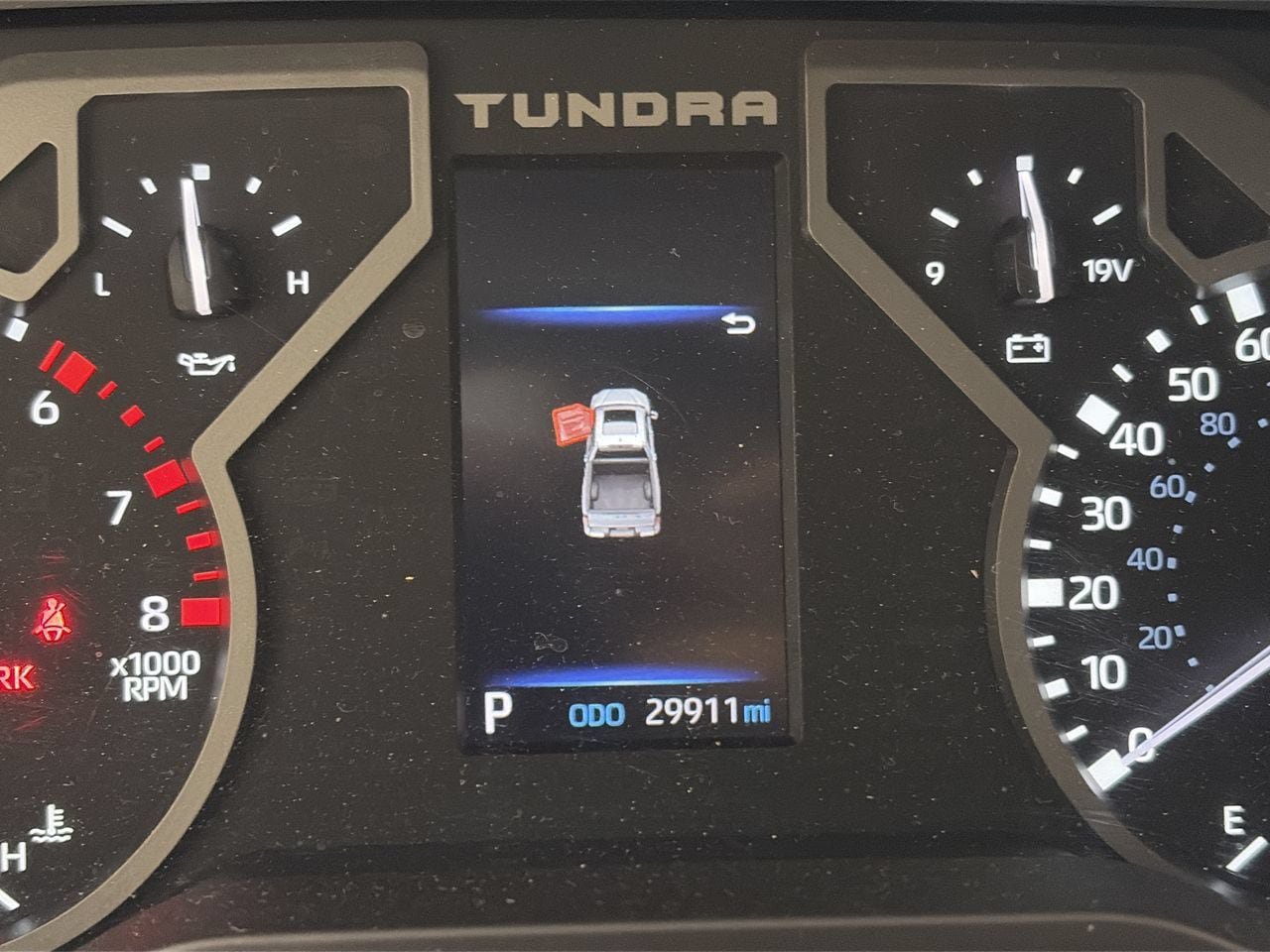 Used 2024 Toyota Tundra SR5 w/ SR5 Convenience Package AWD/4WD image 14
