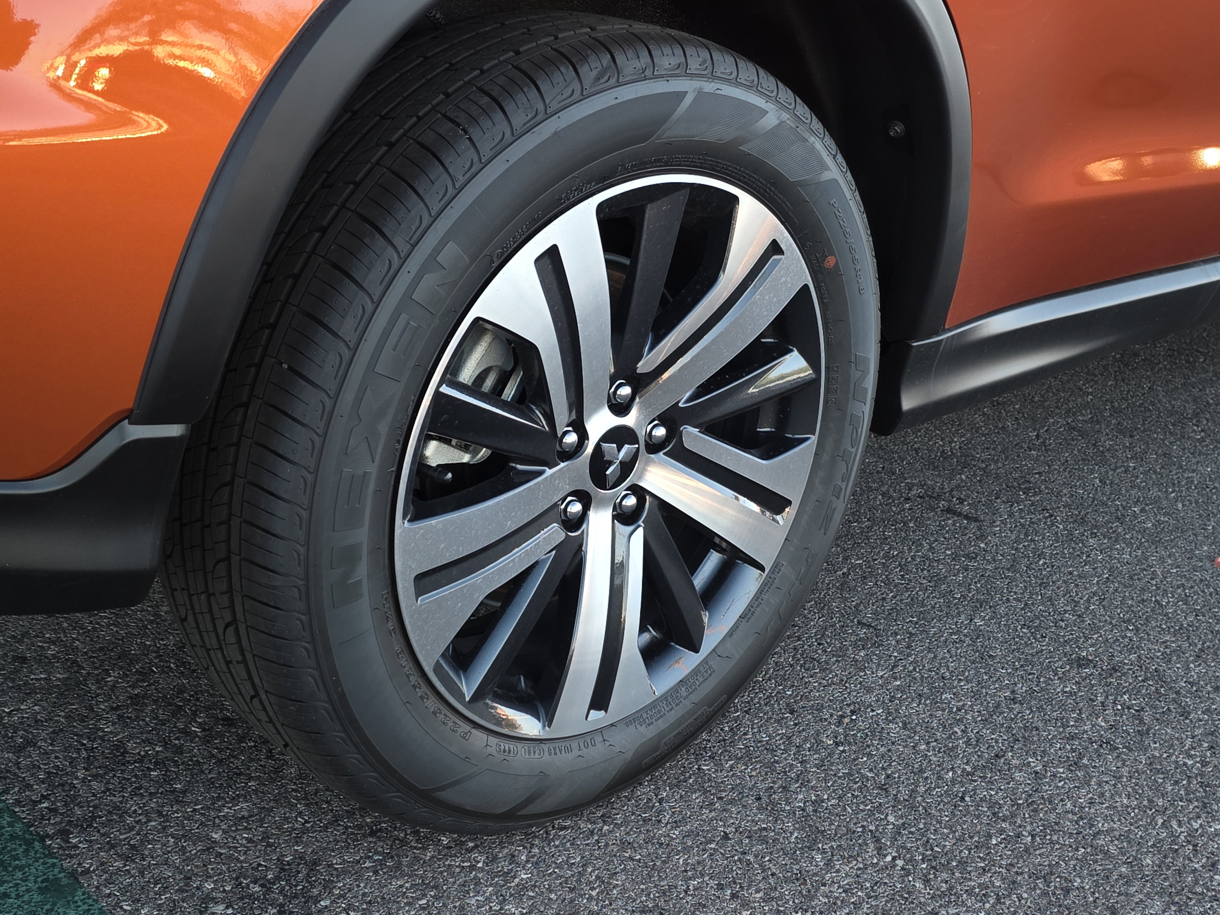 New 2025 Mitsubishi Outlander Sport SE image 7