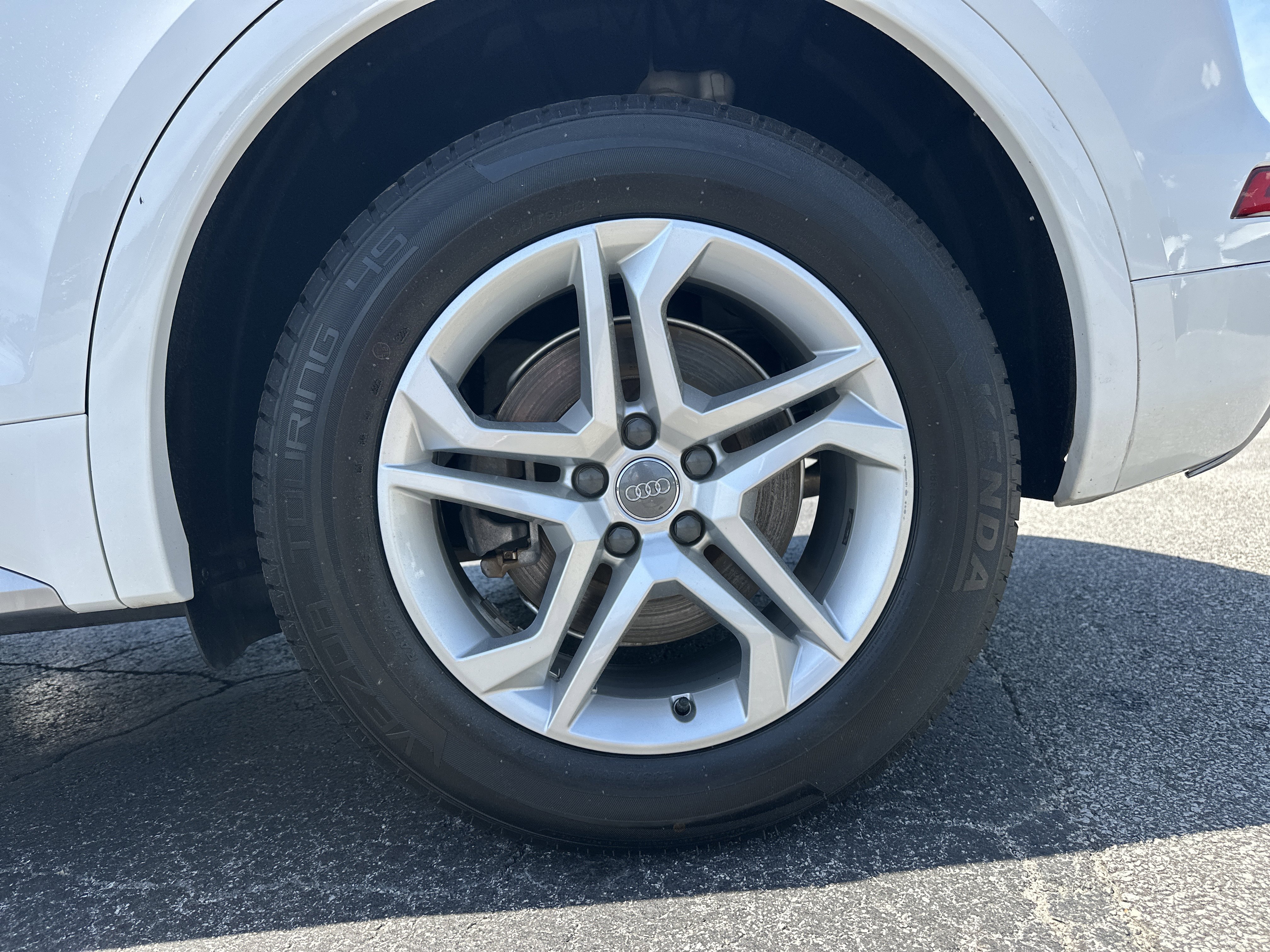 Used 2019 Audi Q5 2.0T Premium w/ Convenience Package image 20