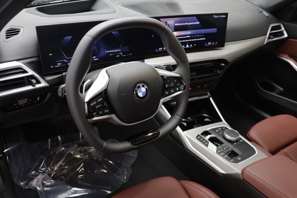 Certified 2026 BMW 330i xDrive Sedan AWD/4WD image 6