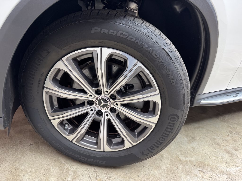 Certified 2025 Mercedes-Benz GLC 300 4MATIC image 29