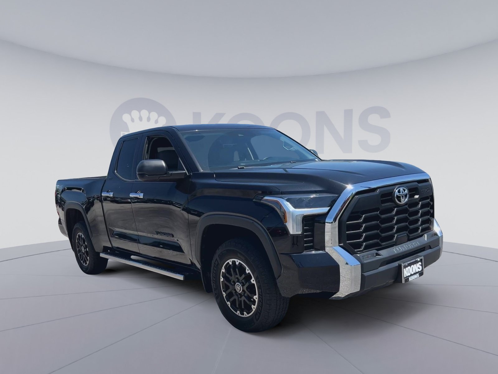 Used 2023 Toyota Tundra SR5 w/ TRD Off-Road Package AWD/4WD image 4