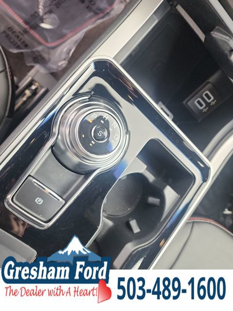 Certified 2020 Ford Edge ST-Line AWD/4WD image 28