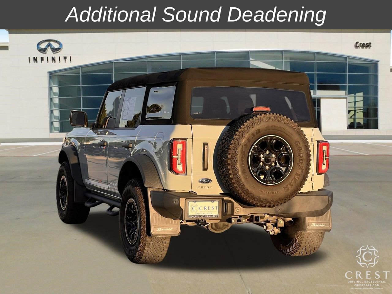 Used 2023 Ford Bronco Wildtrak image 7