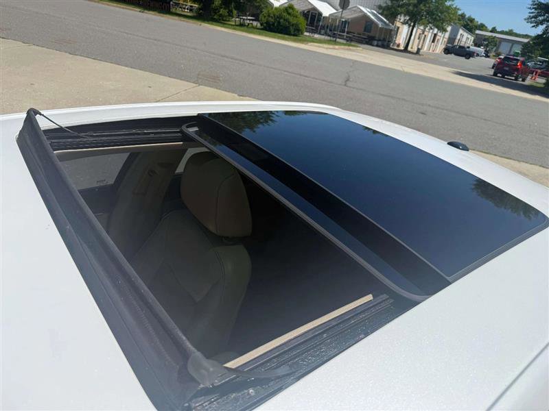 Used 2011 Chrysler 300 C w/ Sound Group image 23