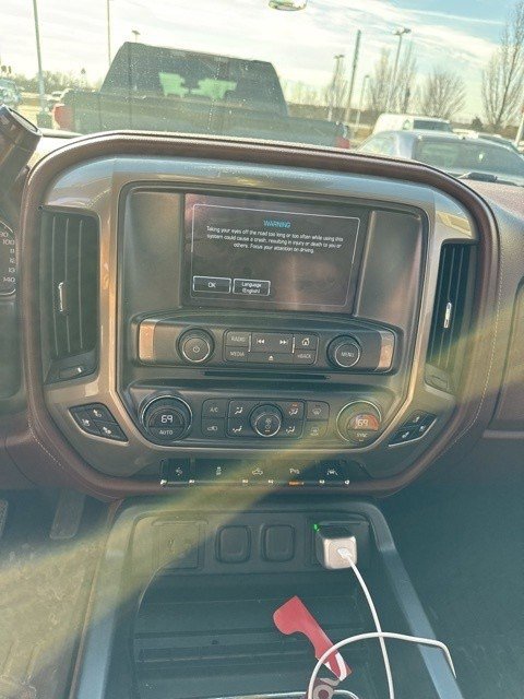 Used 2017 Chevrolet Silverado 1500 High Country image 15