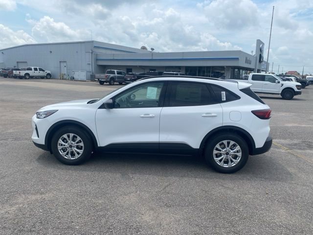 New 2025 Ford Escape Active w/ Active Premium Tech Pack FWD image 3