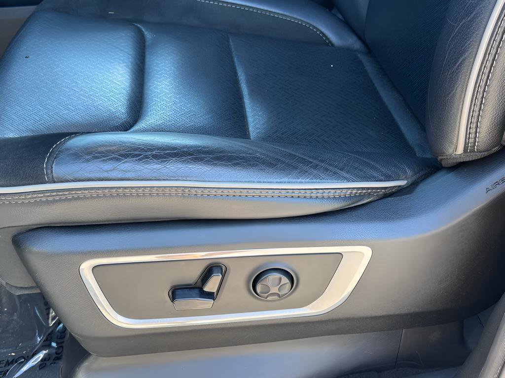 Used 2021 RAM 1500 Laramie w/ Sport Appearance Package AWD/4WD image 31