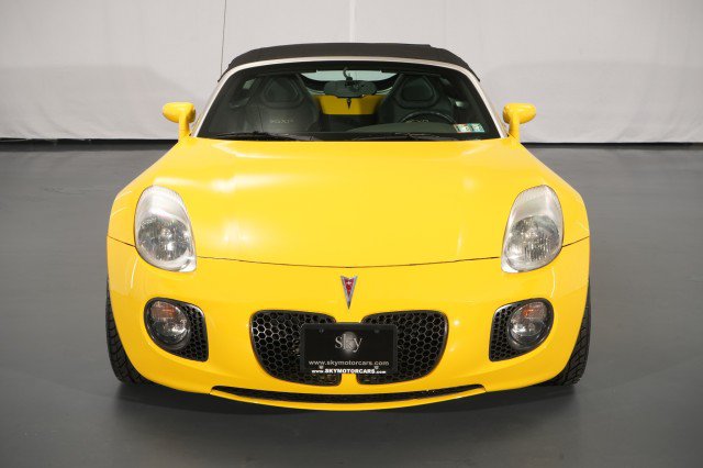 Used 2007 Pontiac Solstice GXP w/ Premium Package RWD image 8