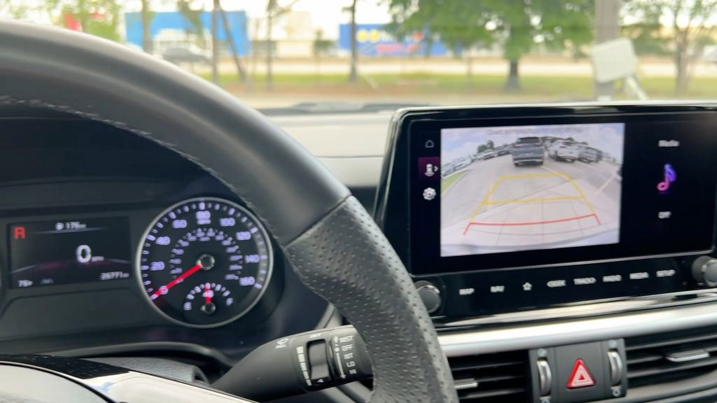 Used 2023 Kia Forte GT-Line image 26