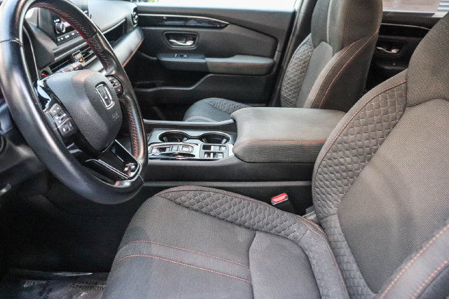 Used 2024 Honda Pilot Sport image 20