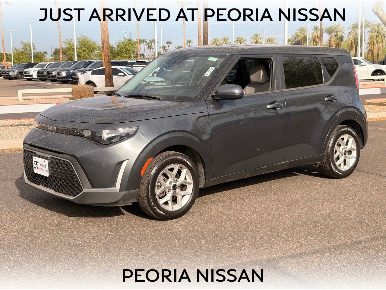 Used 2023 Kia Soul LX w/ LX Technology Package FWD image 1