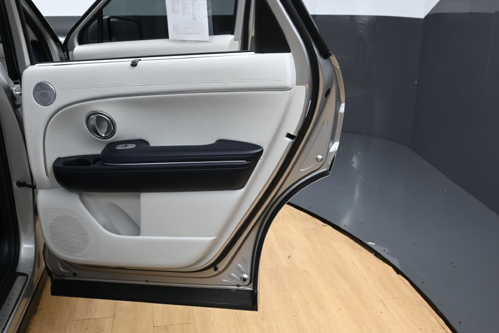 Used 2026 Hyundai Palisade Calligraphy FWD image 27