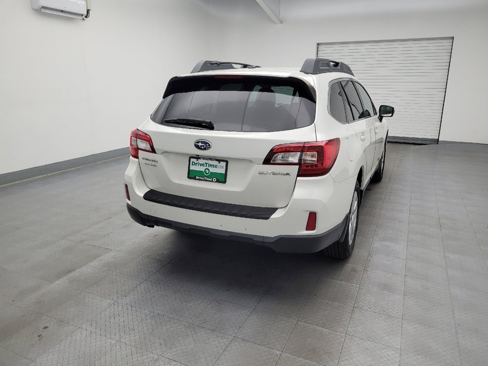 Used 2015 Subaru Outback 2.5i Premium image 7