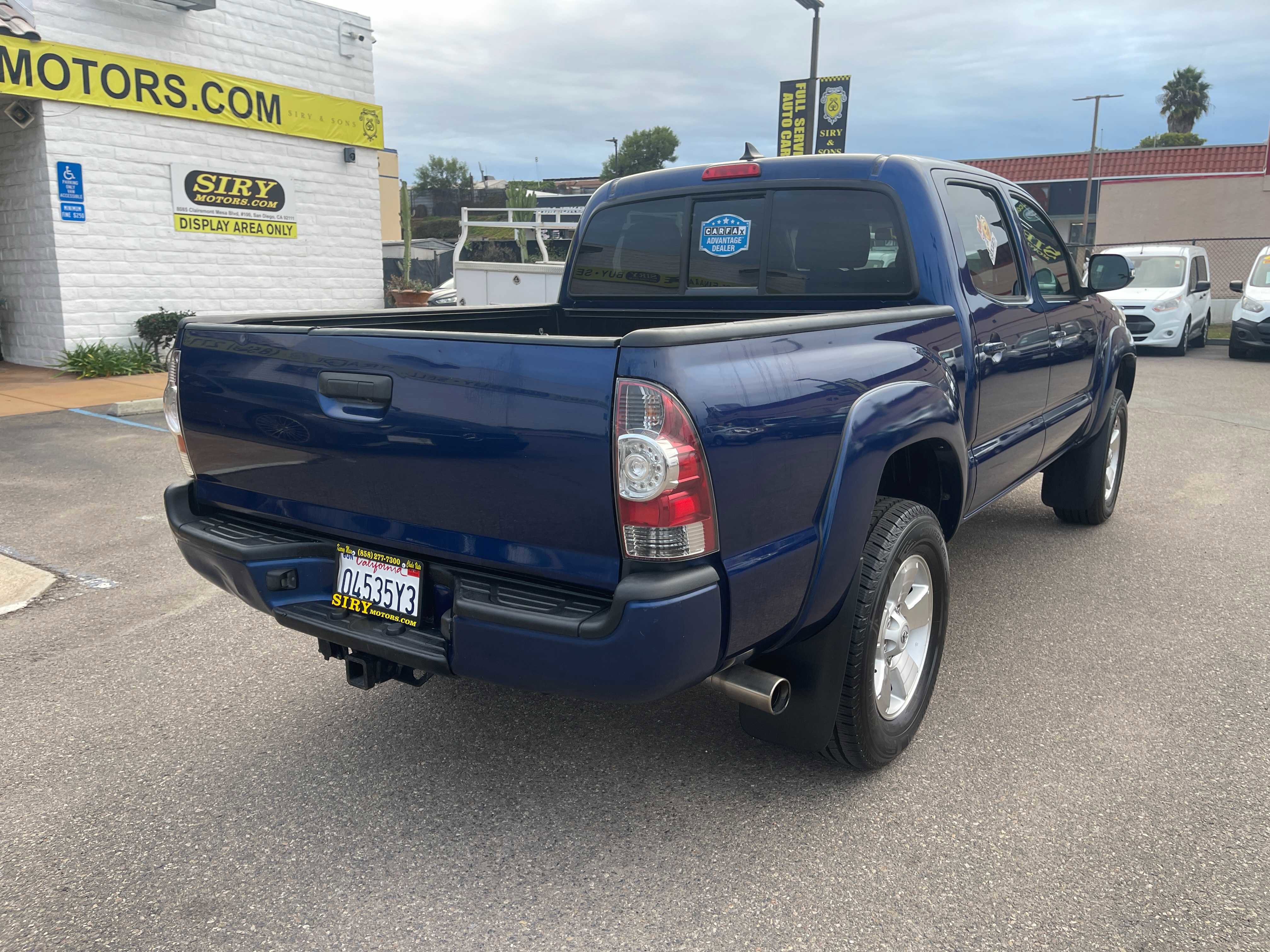 Used 2014 Toyota Tacoma PreRunner w/ TRD Sport Package RWD image 3