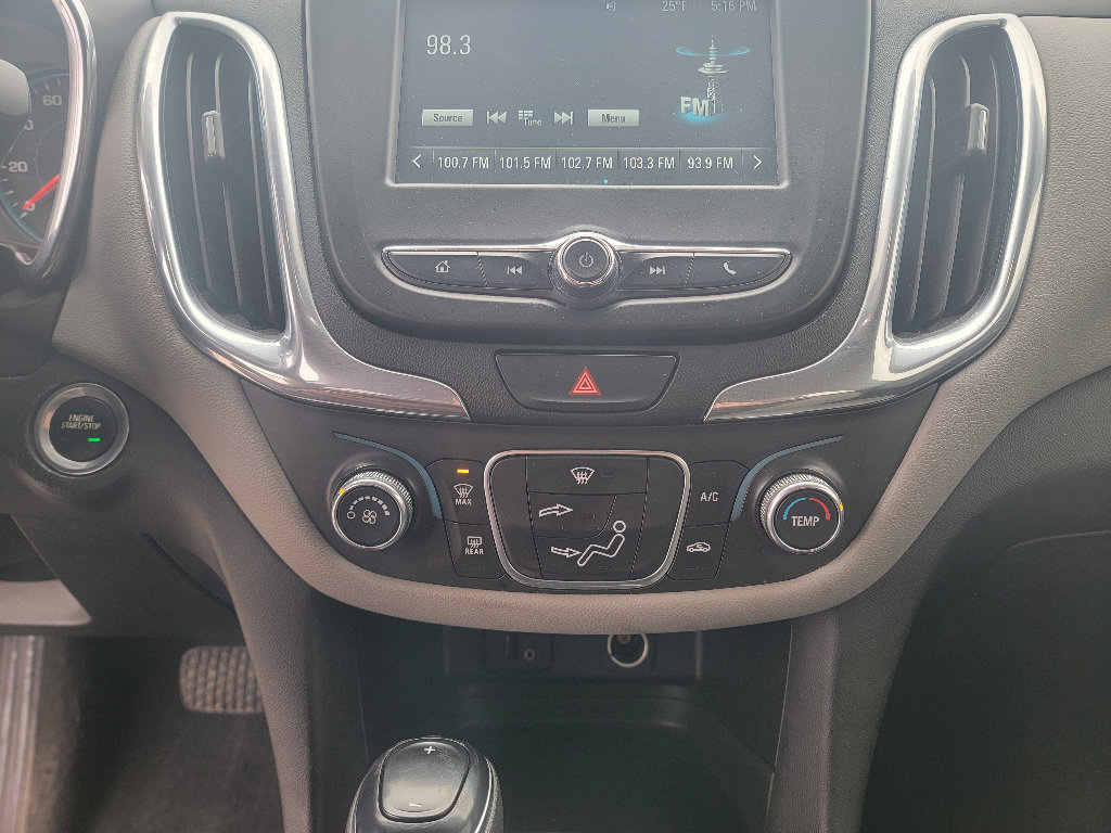 Used 2018 Chevrolet Equinox LS image 20