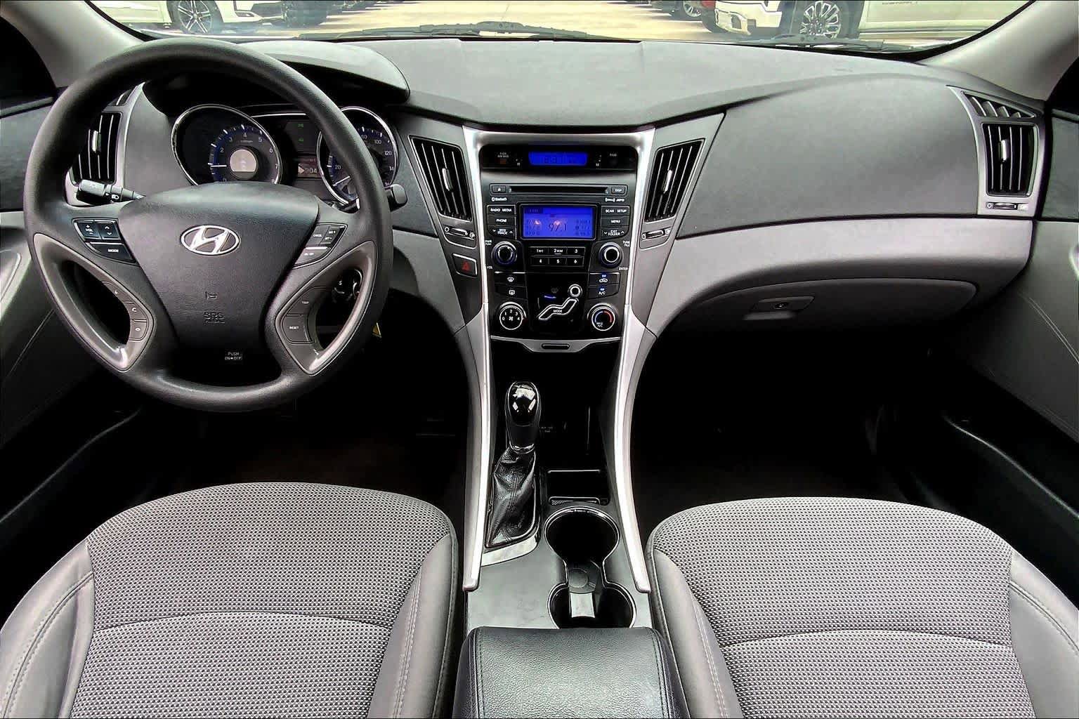 Used 2013 Hyundai Sonata GLS image 16