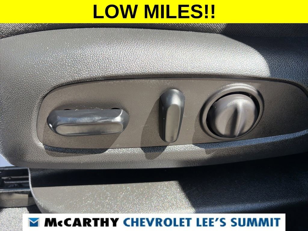 Used 2020 Chevrolet Equinox LT FWD image 46