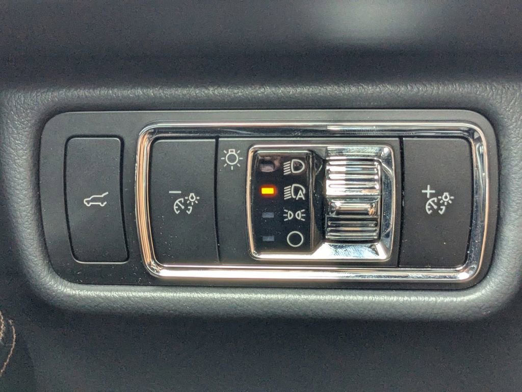 New 2025 Lincoln Aviator Black Label w/ Jet Appearance Package image 29