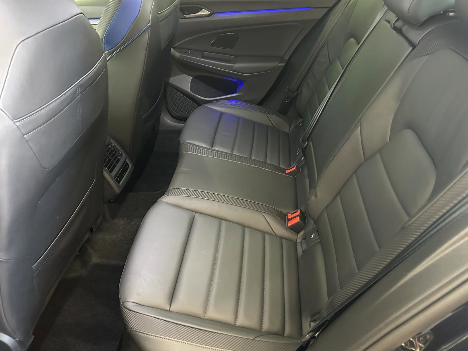 Used 2023 Volkswagen Golf R image 21