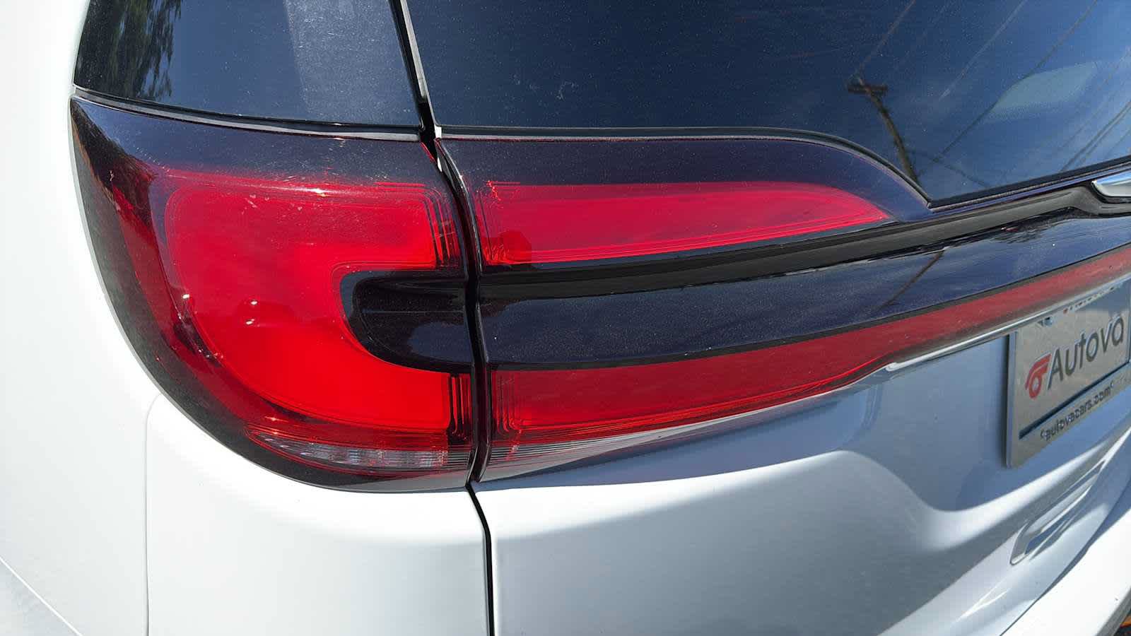 Used 2023 Chrysler Pacifica Touring-L FWD image 29
