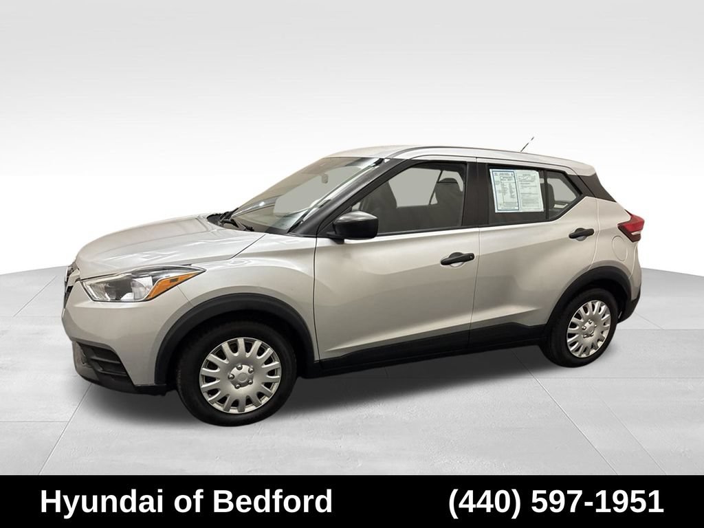 Used 2020 Nissan Kicks S FWD image 9