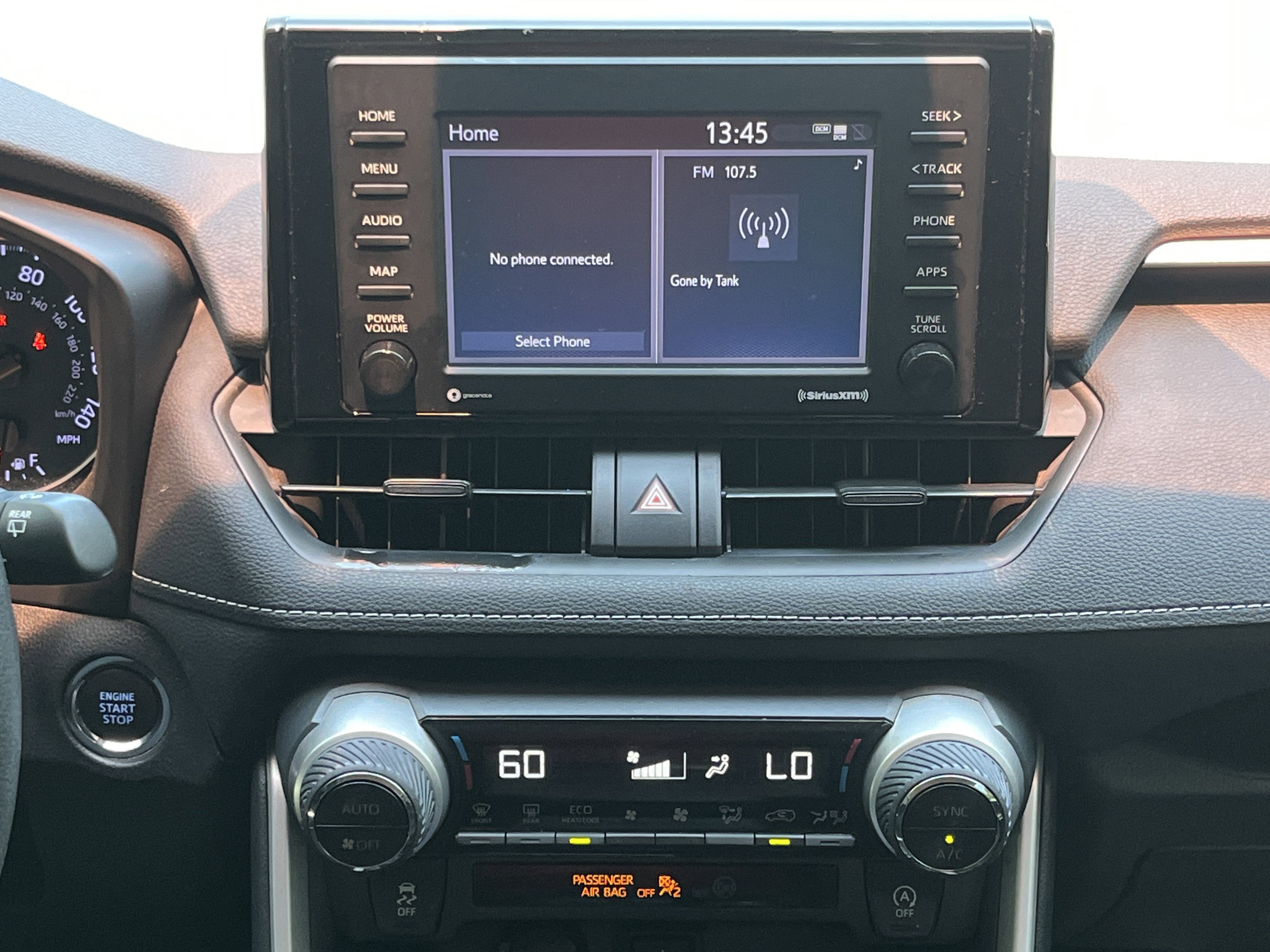 Used 2020 Toyota RAV4 XLE FWD image 5