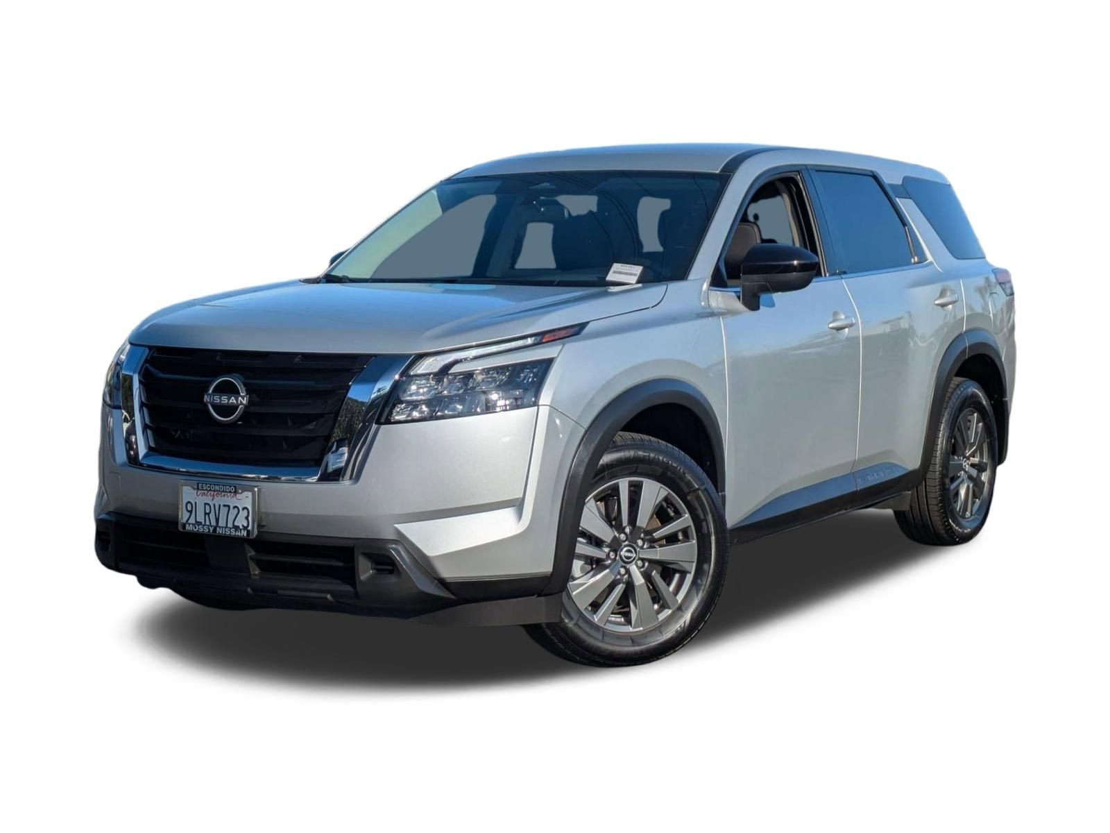 Used 2024 Nissan Pathfinder S image 1