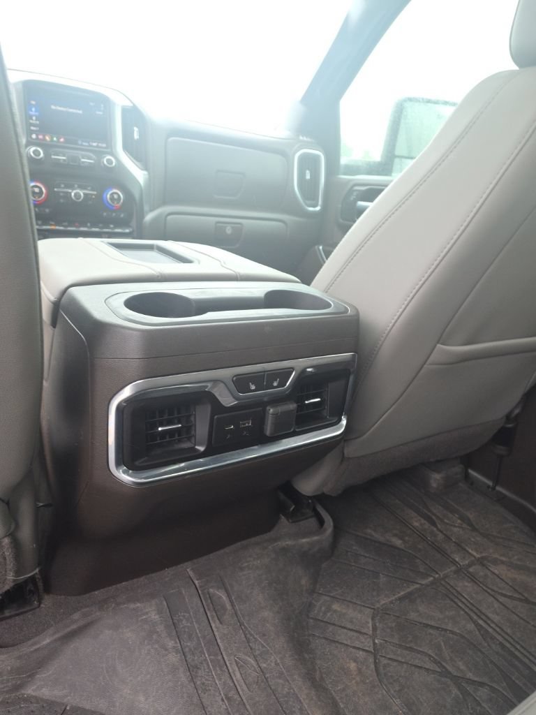 Used 2020 Chevrolet Silverado 3500 LTZ w/ LTZ Plus Package AWD/4WD image 15