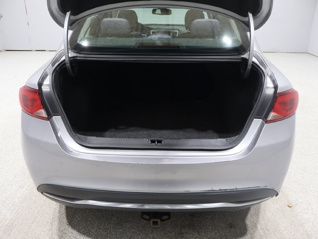 Used 2015 Chrysler 200 Limited w/ Convenience Group FWD image 20