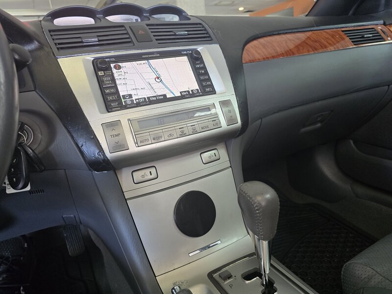 Used 2008 Toyota Solara SE FWD image 25