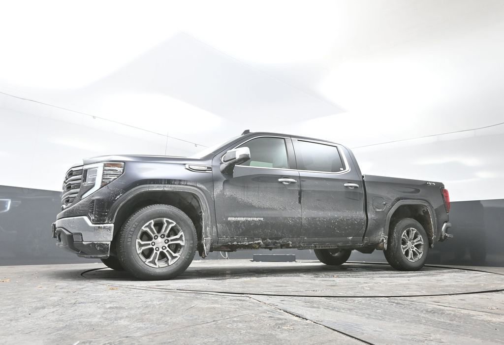 Used 2024 GMC Sierra 1500 SLT image 29