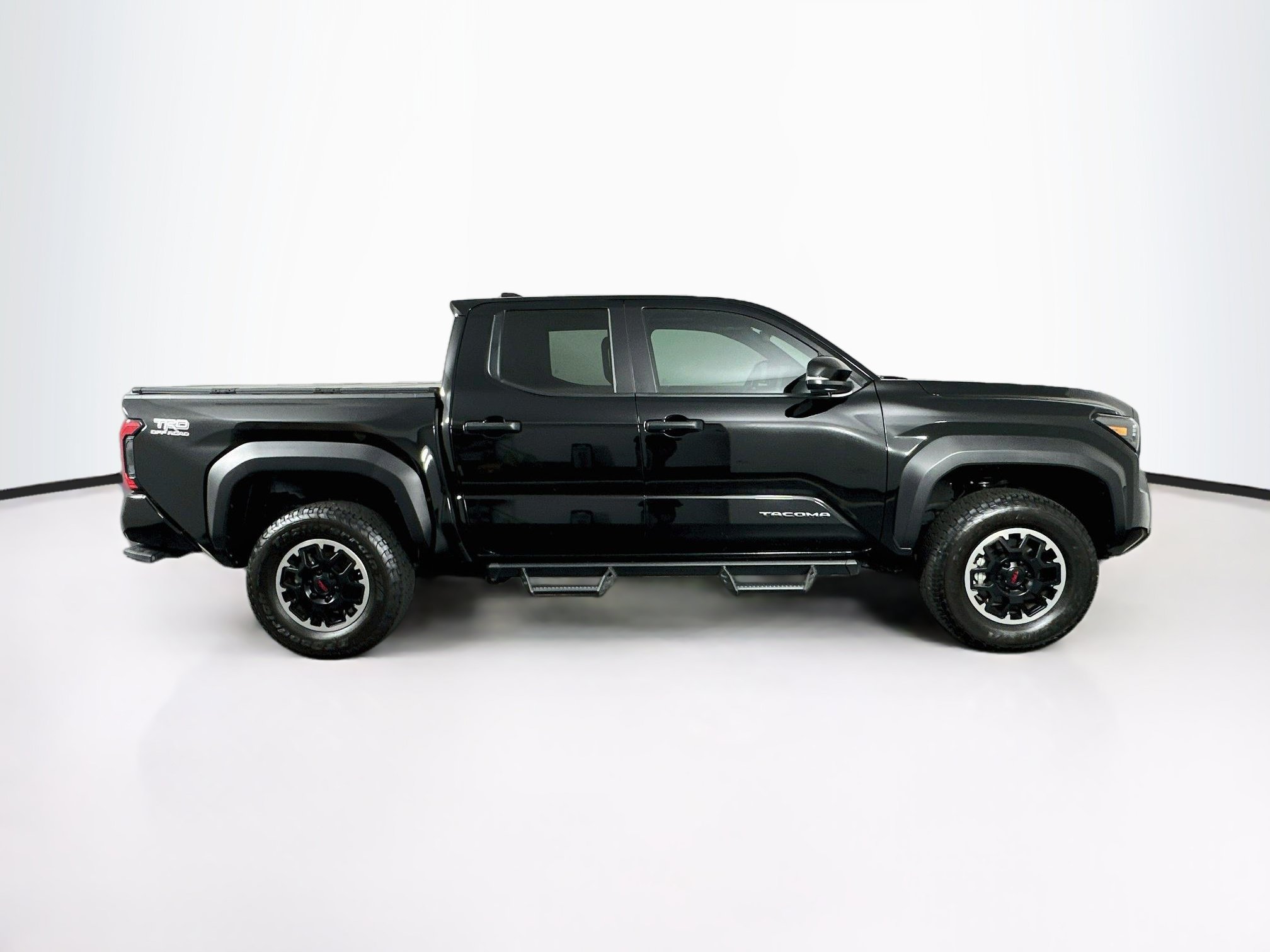Used 2024 Toyota Tacoma TRD Off-Road w/ TRD Off Road Upgrade Package AWD/4WD image 10