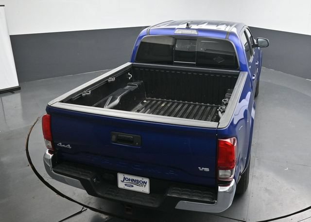 Used 2023 Toyota Tacoma SR5 AWD/4WD image 29