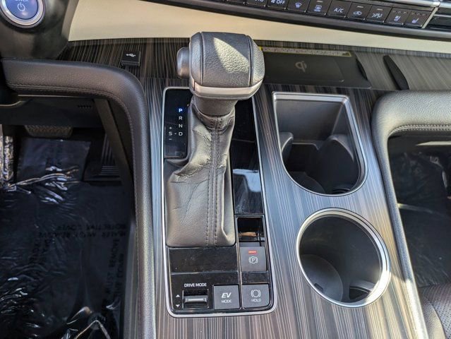 Used 2021 Toyota Sienna Platinum image 25