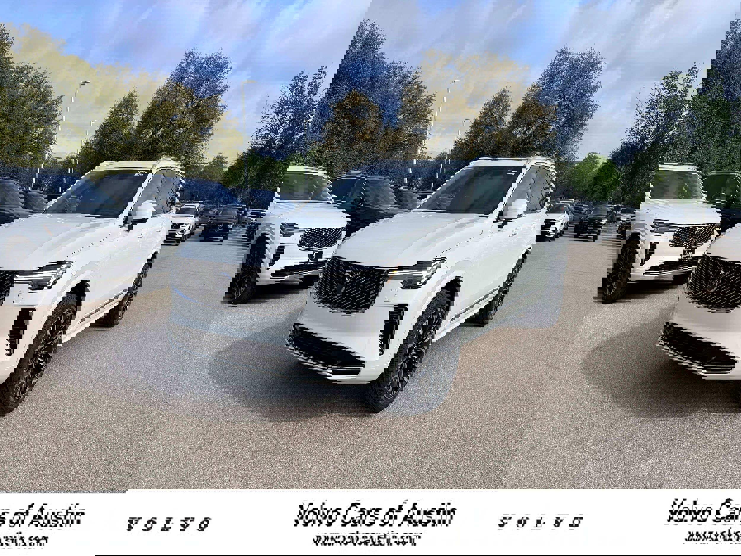 New 2026 Volvo XC90 B5 Core