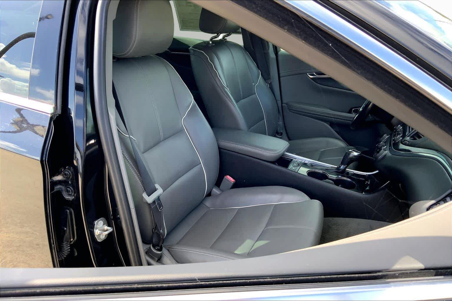 Certified 2018 Chevrolet Impala Premier FWD image 9