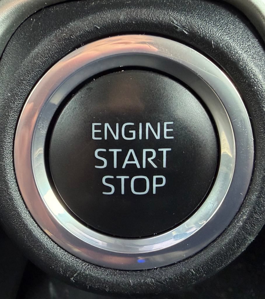 Used 2024 Toyota Grand Highlander AWD image 21