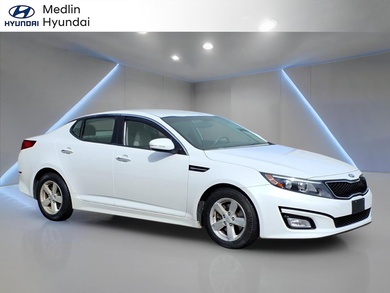 Used 2015 Kia Optima LX w/ LX Convenience Plus Package image 1