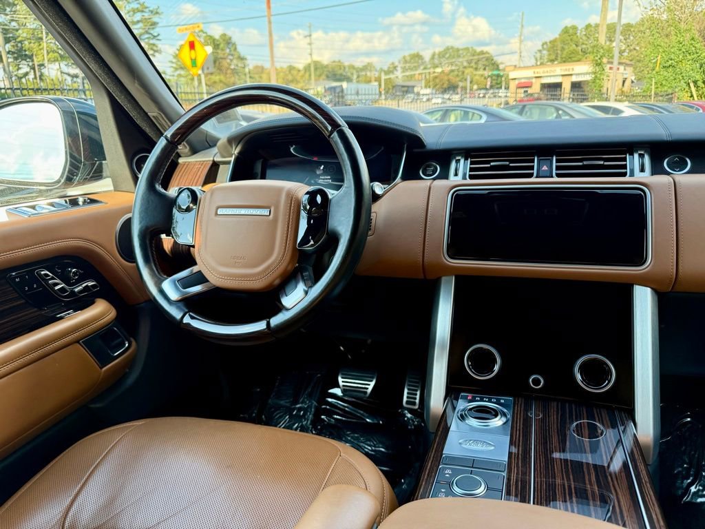 Used 2018 Land Rover Range Rover Autobiography image 13