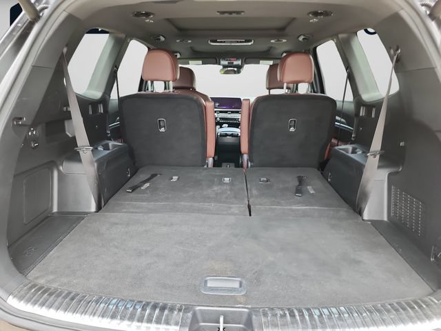 Certified 2024 Kia Telluride SX w/ Towing Package FWD image 13